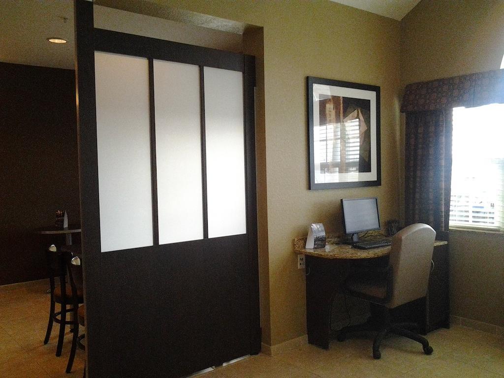 Microtel Inn&Suites Cotulla Dış mekan fotoğraf